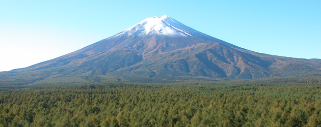 観測塔から見た富士山